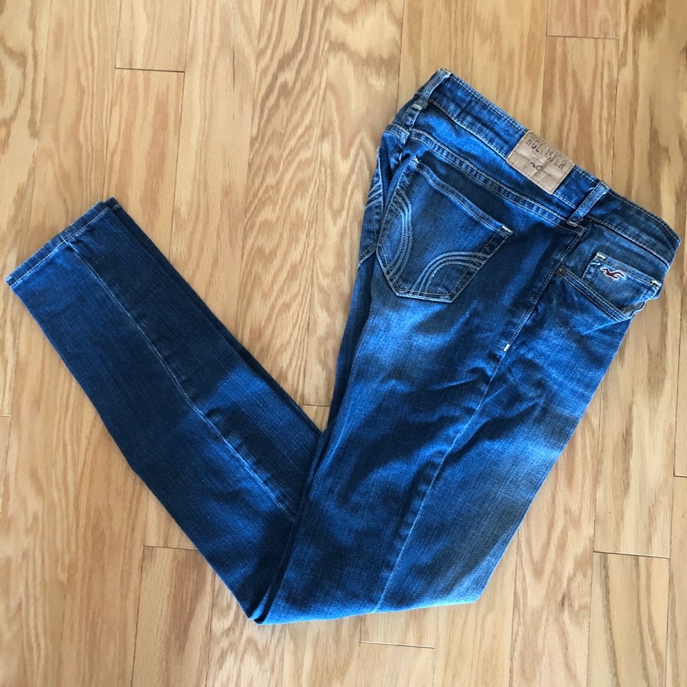 Hollister skinny jeans size 5L only worn a few